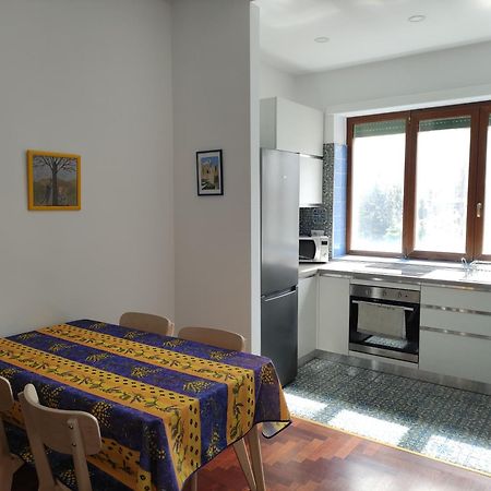 New Panoramic Apartment - Half Way Center-Vomero District Naples Exterior photo