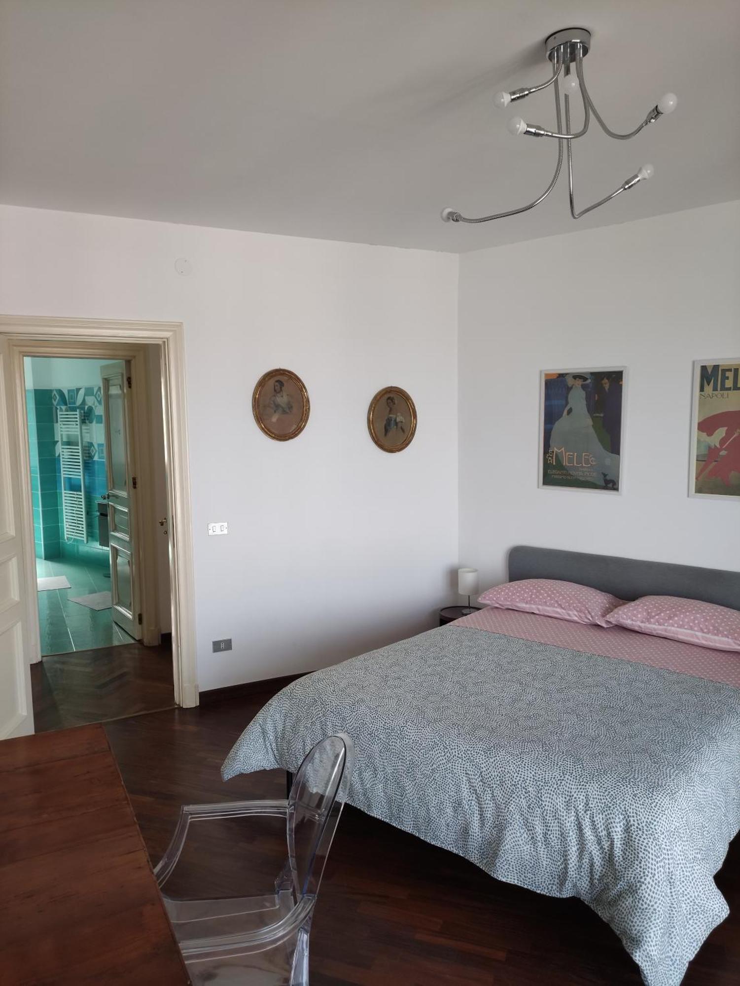 New Panoramic Apartment - Half Way Center-Vomero District Naples Exterior photo