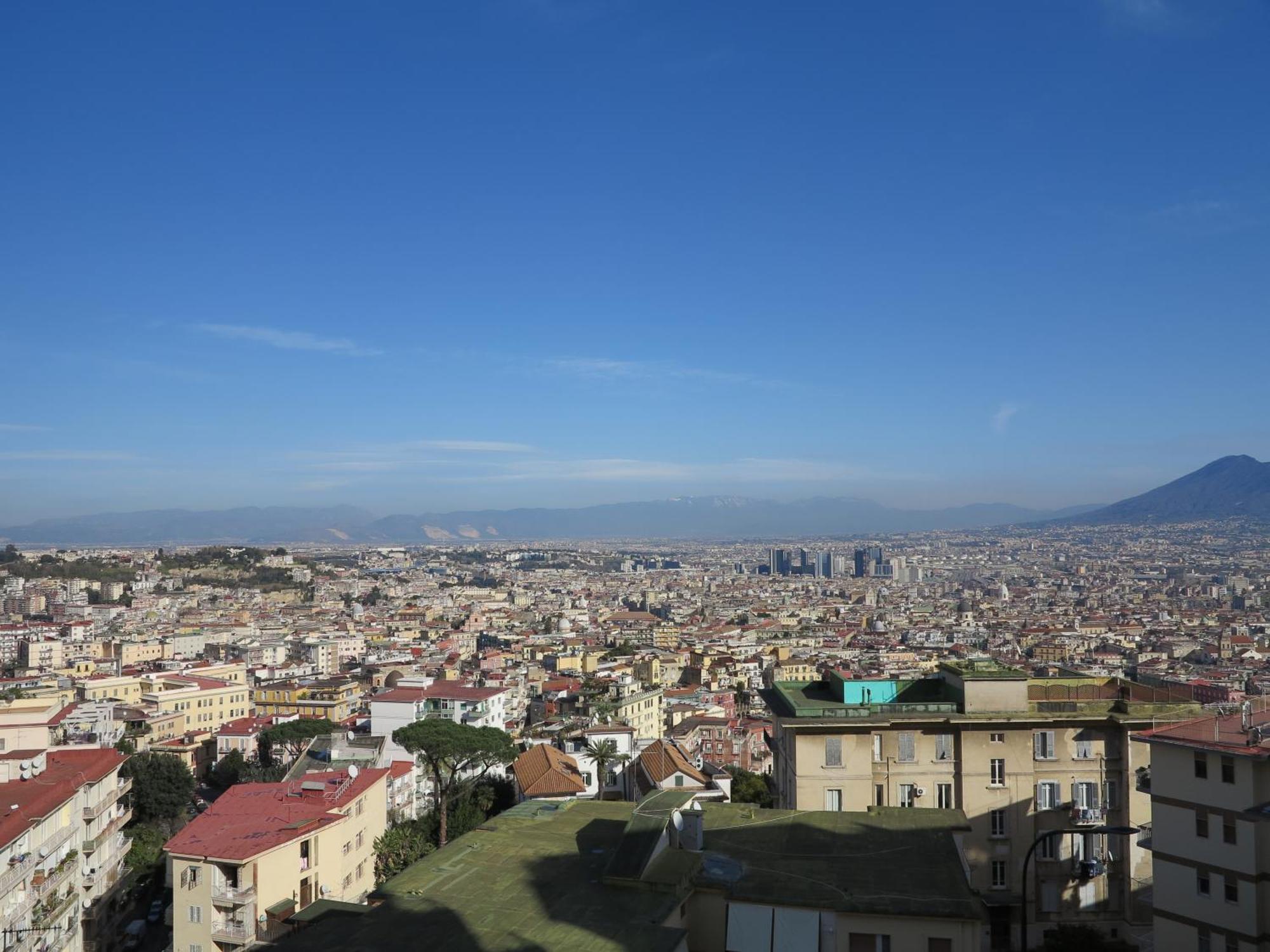 New Panoramic Apartment - Half Way Center-Vomero District Naples Exterior photo